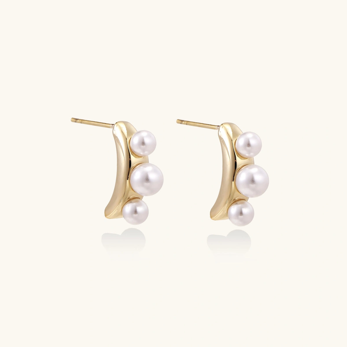 Pearl Trio Curve Studs